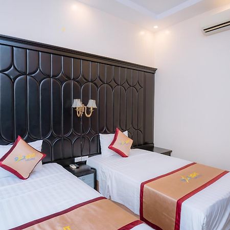 Halong Starlight Inn & Travel Ha Long Exterior photo