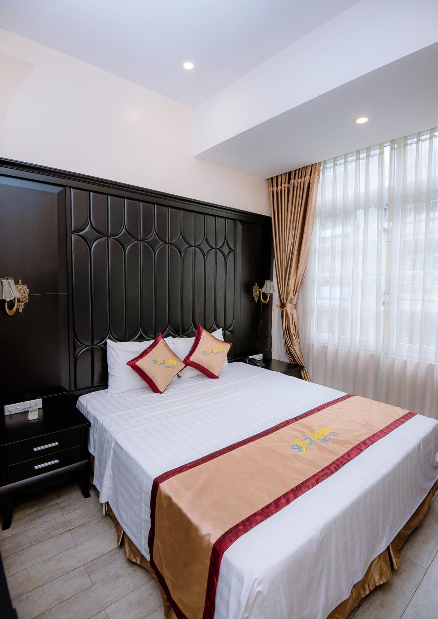 Halong Starlight Inn & Travel Ha Long Exterior photo