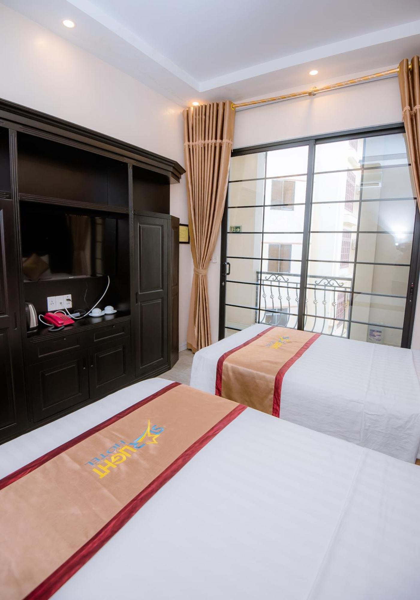 Halong Starlight Inn & Travel Ha Long Exterior photo
