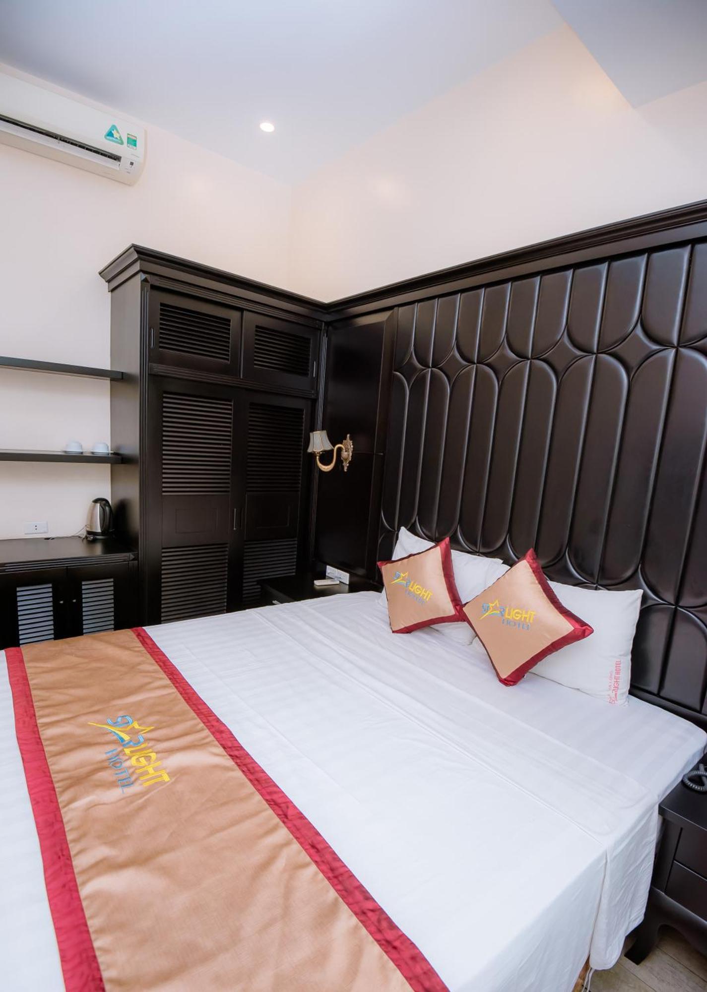 Halong Starlight Inn & Travel Ha Long Exterior photo